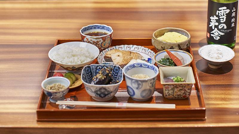 Meets神戸特集 日曜日の朝限定 和食や芦田 の割烹モーニングで朝酒を Diiig ディグ